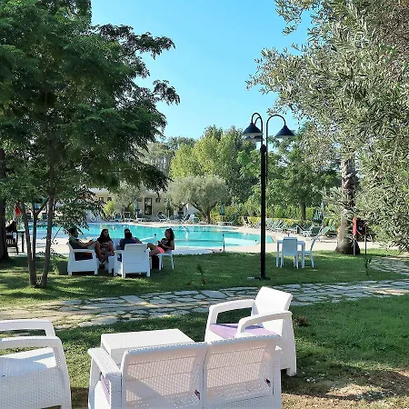 度假居 Borgo Degli Ulivi 100s 塞利亚马里纳